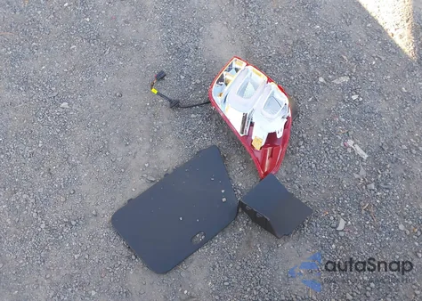 2021 Chevrolet Trax Awd Lt from USA, damaged, VIN KL7CJPSB0MB304017